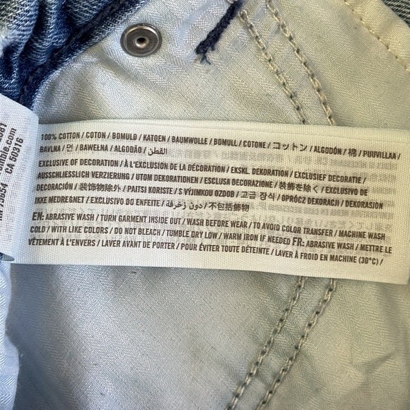 Abercrombie & Fitch Women’s Girlfriend Distressed Jeans Raw Hem Size 31/12 - Picture 12 of 14